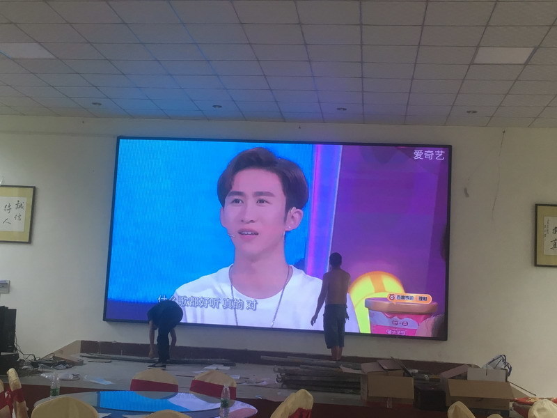 LED顯示屏 LED顯示屏